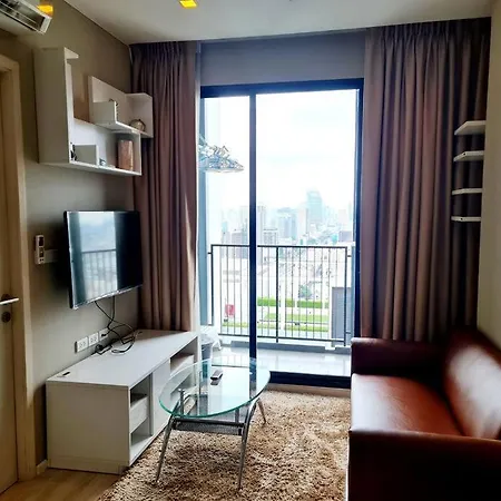 Quinn Condo Ratchada 17